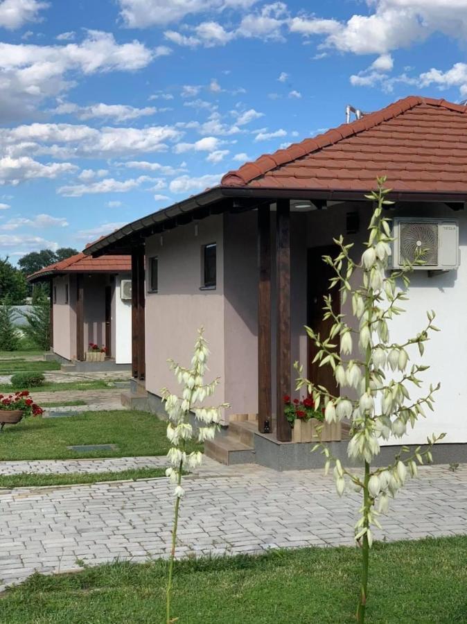 Konak Nestor Bungalows Scopia Exterior foto