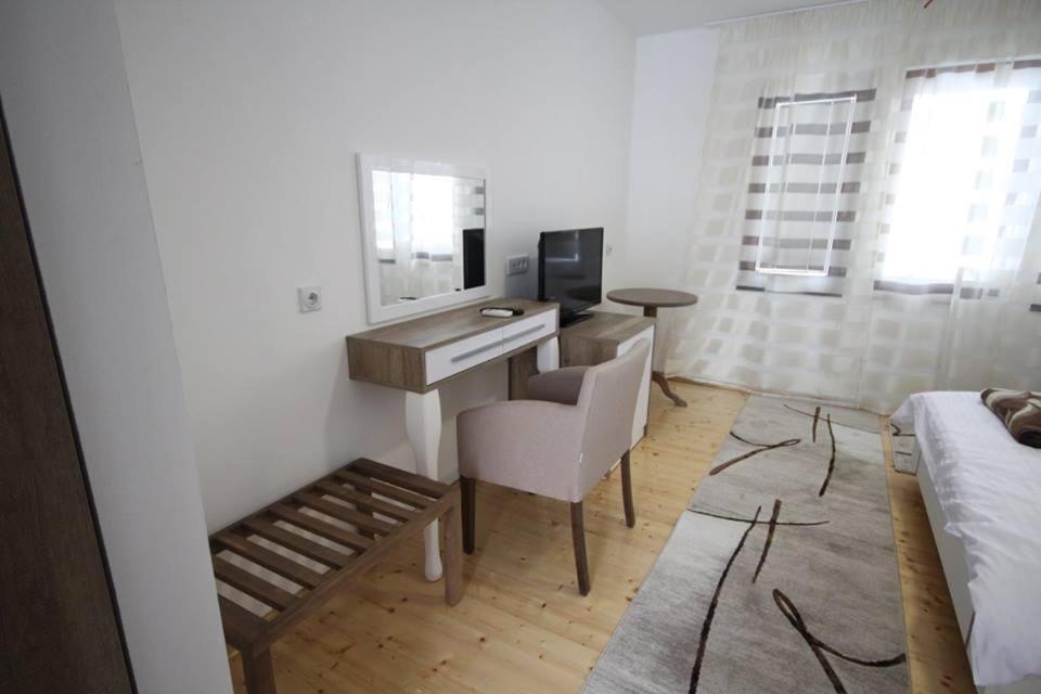 Konak Nestor Bungalows Scopia Exterior foto